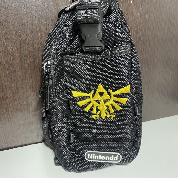 Nintendo Gameboy advance Zelda case !